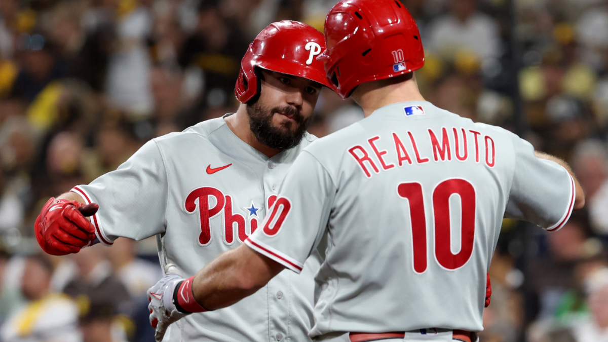 Phillies vs Padres Game 1: Kyle Schwarber hammers 488-foot home