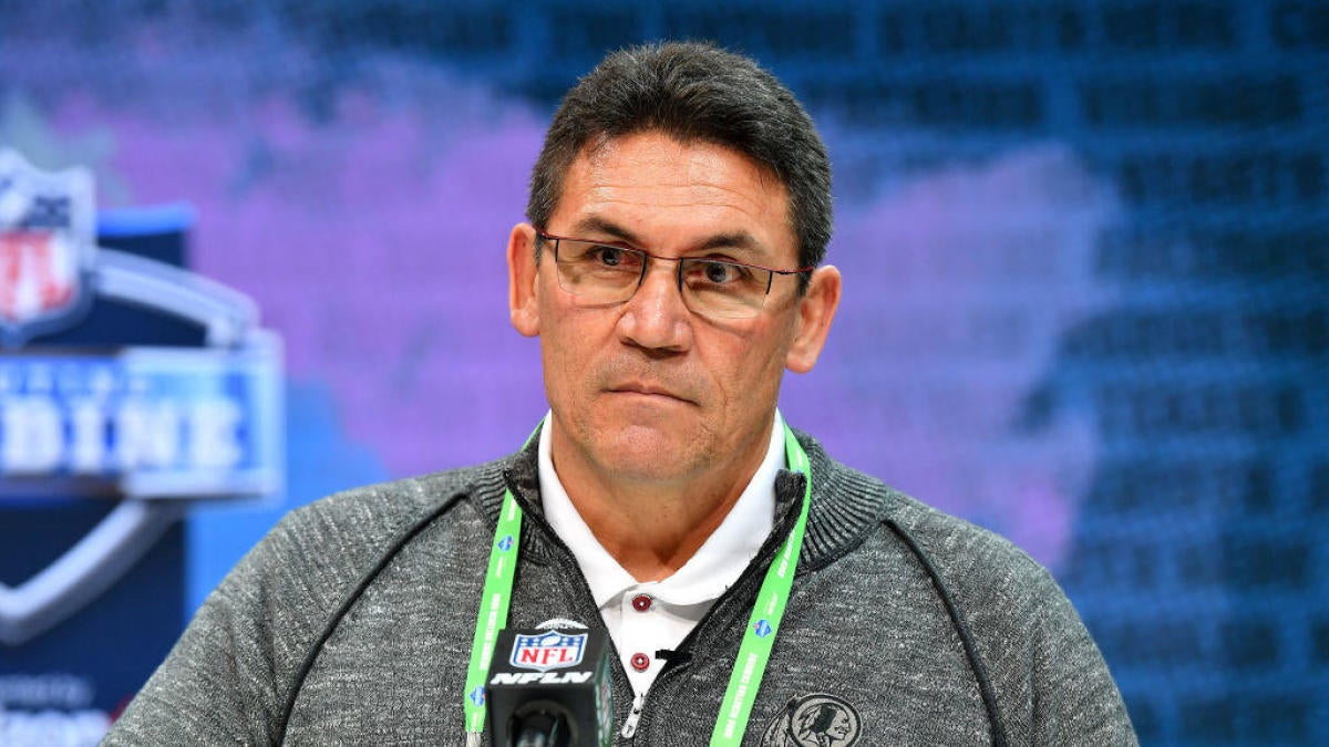 Ranking 10 NFL teams most likely to make a QB move in 2023: Panthers,  Commanders headline neediest franchises - CBSSports.com