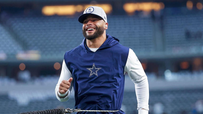 usatsi-19286429-dak-prescott-dal-qb-pregame-2022-1400.jpg