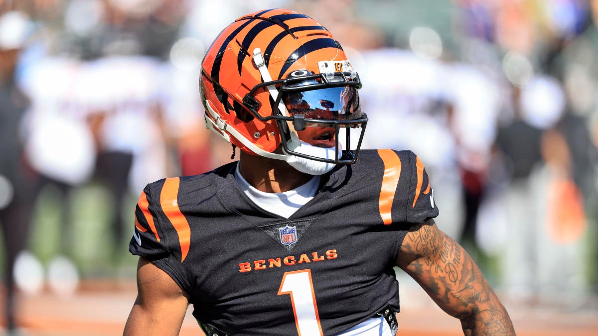 Bengals’ Ja’Marr Chase out Week 8 and could miss up to six weeks due to nagging hip injury per report – CBS Sports