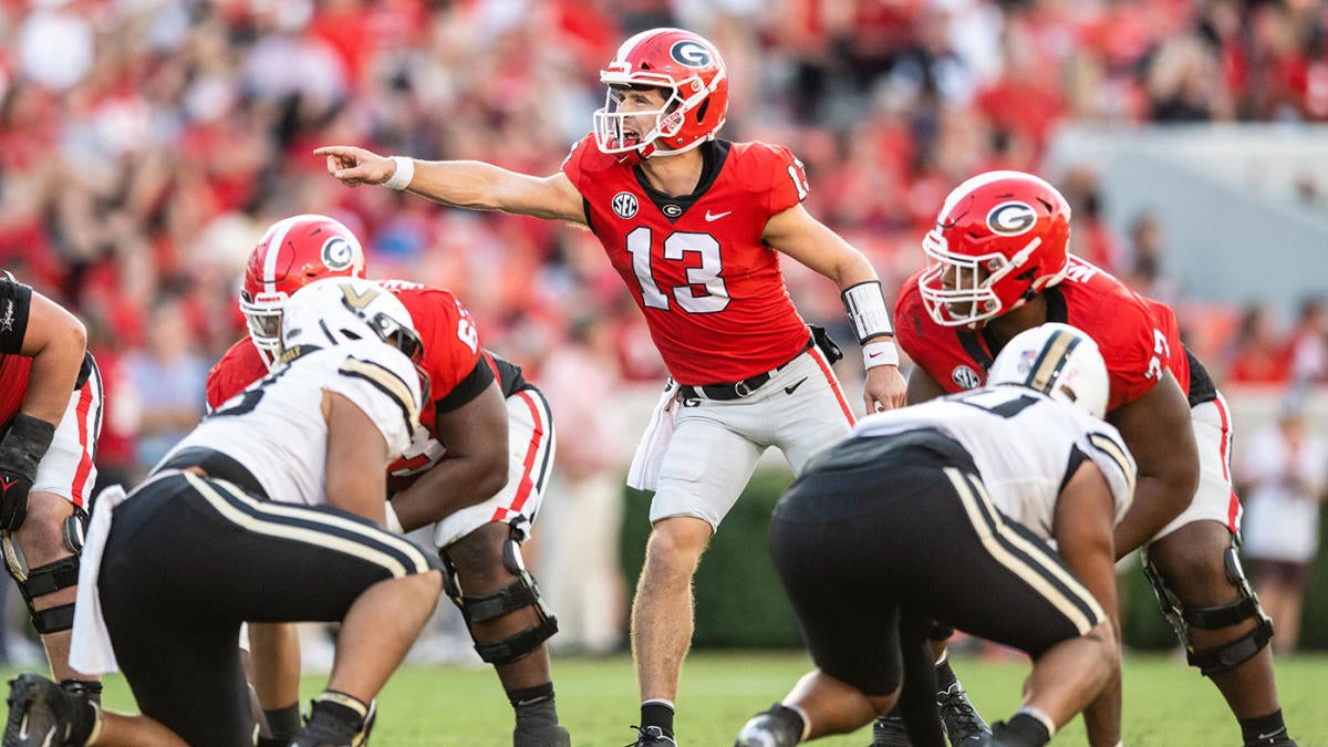 College football odds, lines, schedule for Week 9: Georgia, Michigan open  as huge favorites in rivalry games 