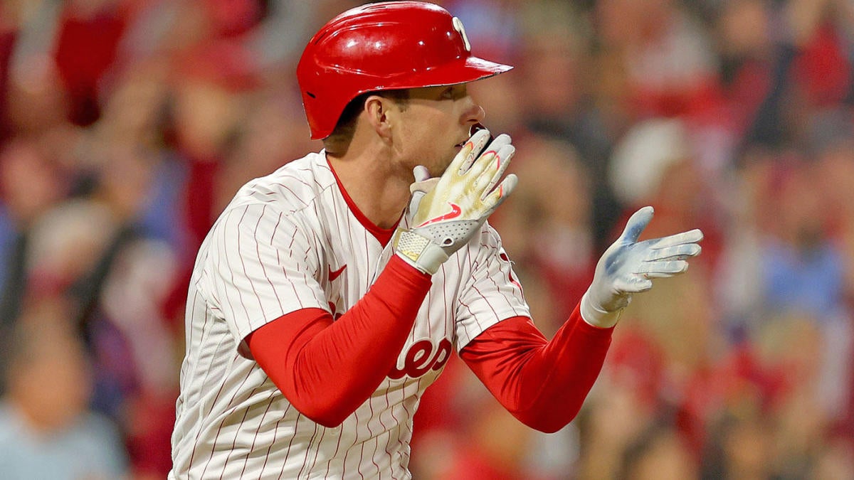 Fantasy Baseball Draft Prep: Rhys Hoskins' torn ACL leaves a hole in the  Phillies lineup and at first base 
