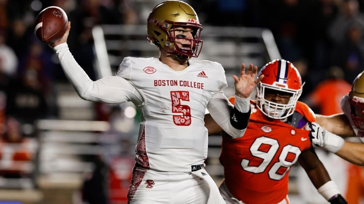 Boston College vs. UConn odds, line, bets: 2022 college football picks,  Week 9 predictions from proven model 