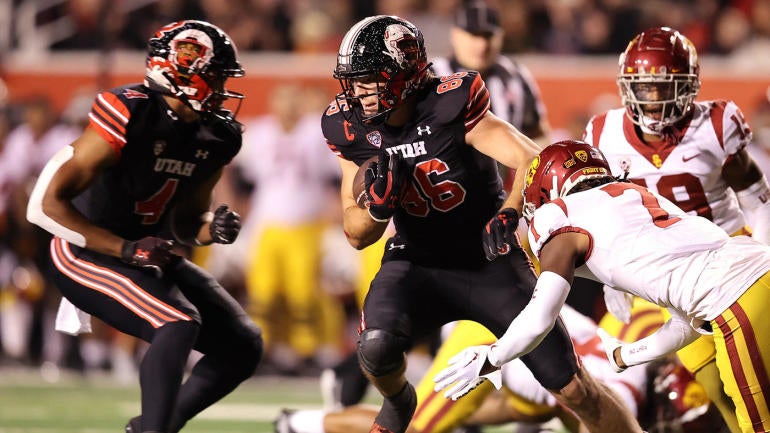 NCAA Football: Southern California at Utah