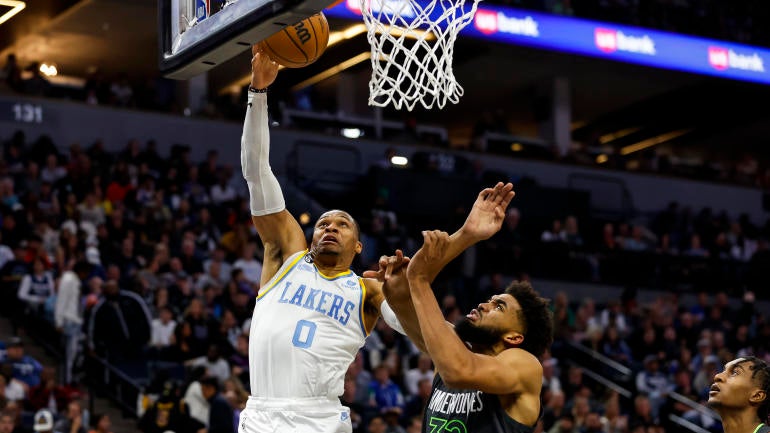 Los Angeles Lakers v Minnesota Timberwolves