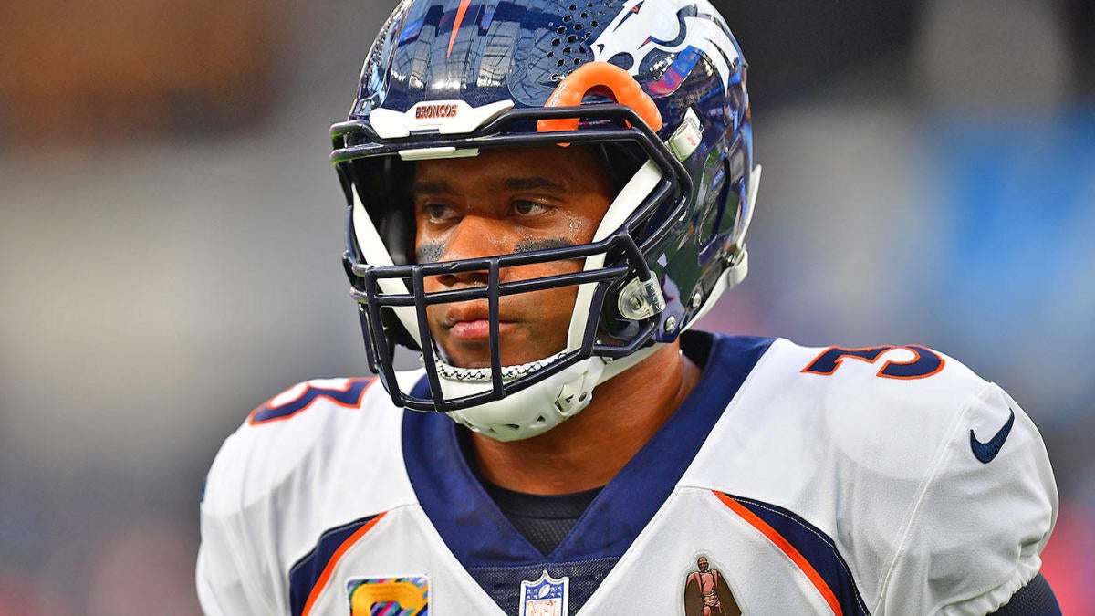 Broncos' Russell Wilson underwent arthroscopic surgery on his knee