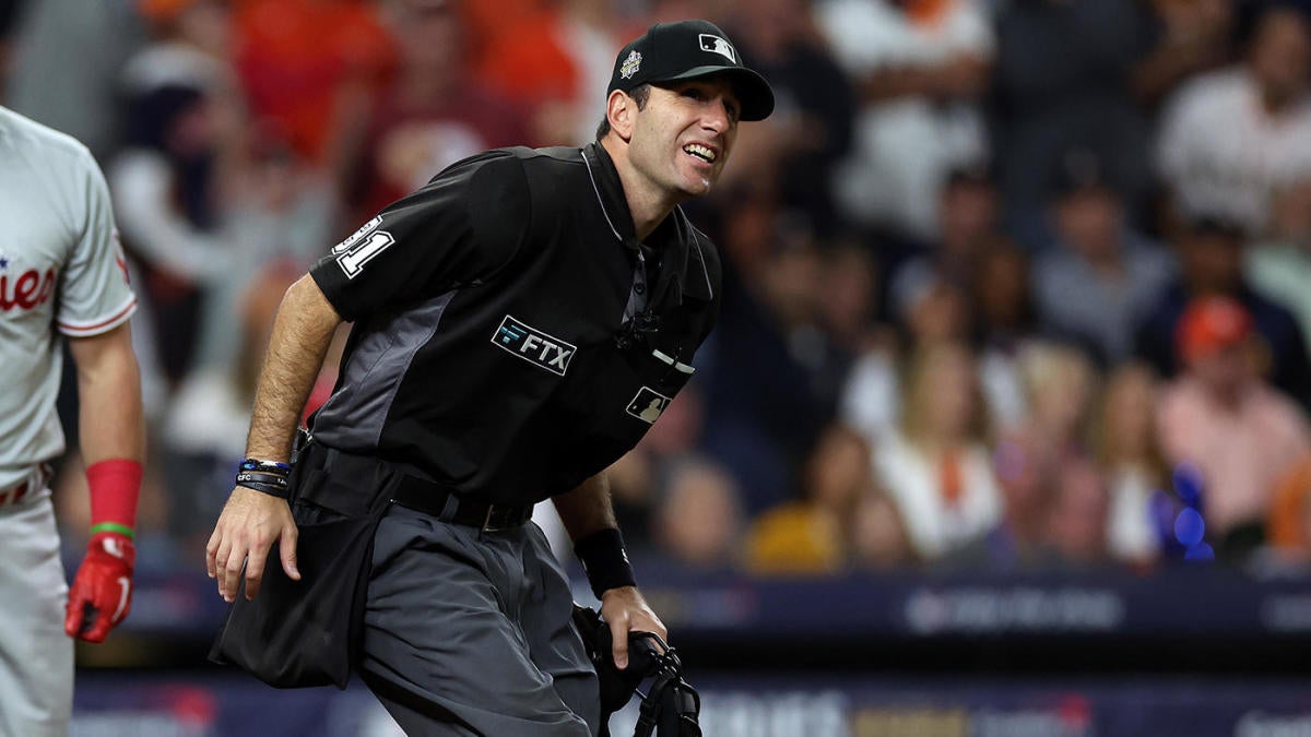MLB: Umpire Hernández blew calls, losing World Series job 