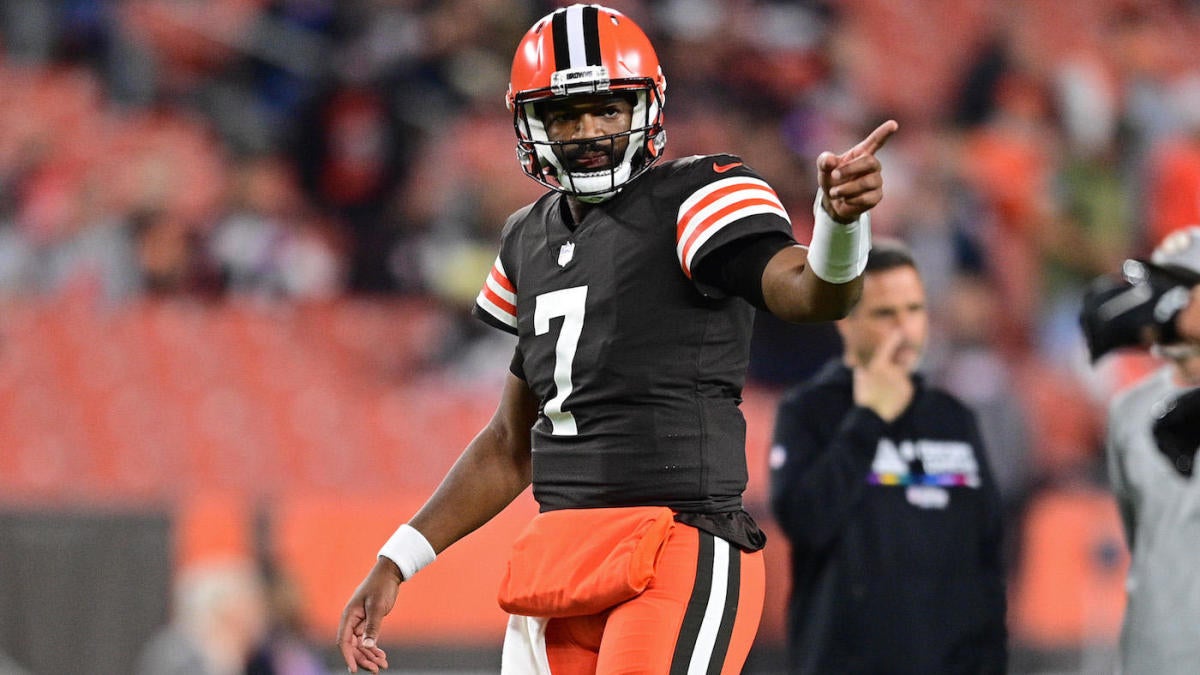 Photo of WATCH: Browns’ Jacoby Brissett attempts to lure Bengals offsides in hilarious moment: ‘I almost got you 55!’