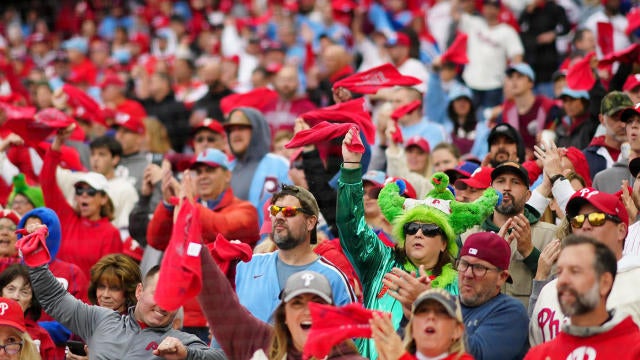 World Series 2022: Philadelphians troll Astros with multiple sign
