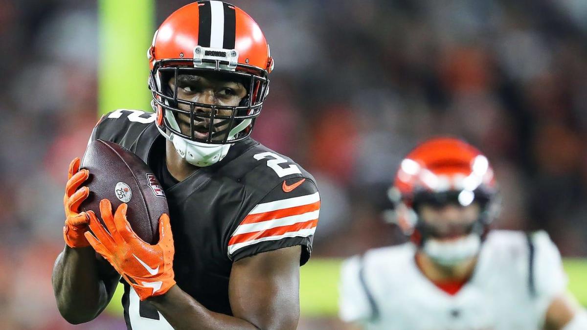 Watch Amari Cooper catch his first touchdown pass with the Browns