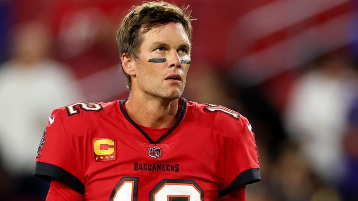 Tom Brady addresses divorce, says he’s focused on taking care of his children, winning football games for Bucs
