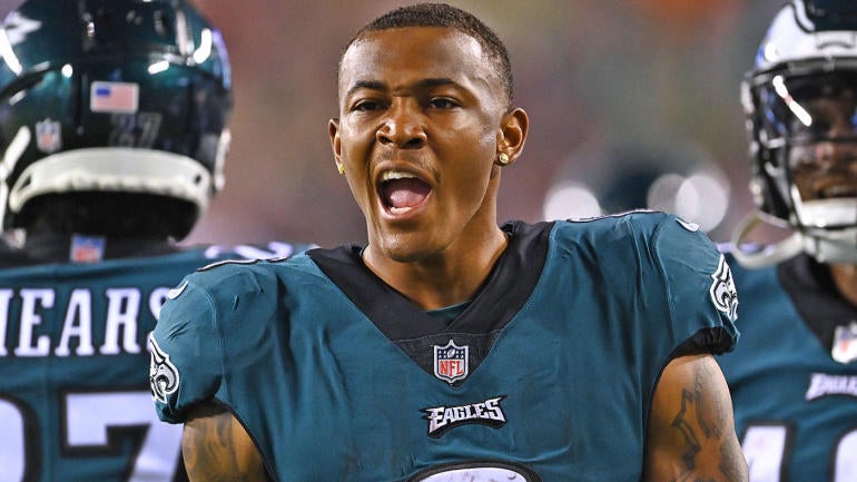 DeVonta Smith Breaks Down Eagles' 'Tush Push': 'Bad Things Happen When ...