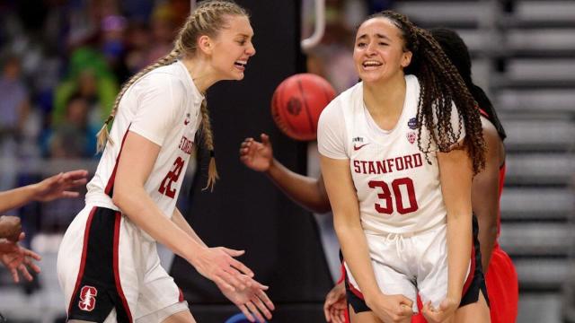 Lauren Betts, nation's No. 1 women's basketball recruit in 2022, places  Oregon Ducks in top 9 