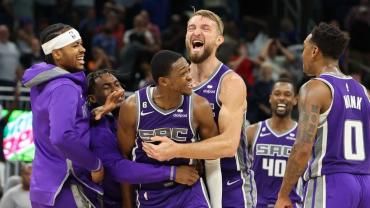 generic-nba-basketball.jpg