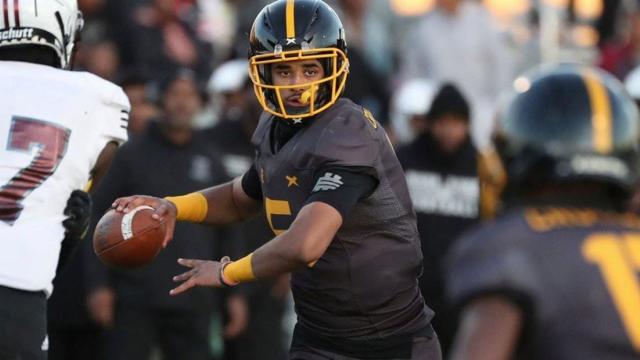 Recruiting: Alabama's 5-star QB, Desmond Ricks sets date, more