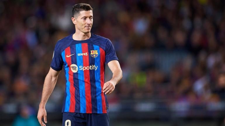 robert-lewandowski-usatsi-barcelona.jpg