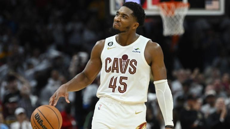 donovan-mitchell-cavs-usatsi-cbs.jpg