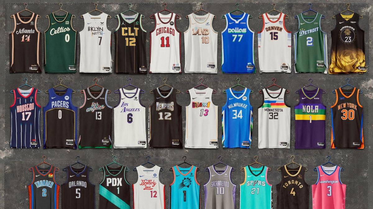 The Top 10 Best Sports Jerseys (and 10 Worst) of All Time - Men's