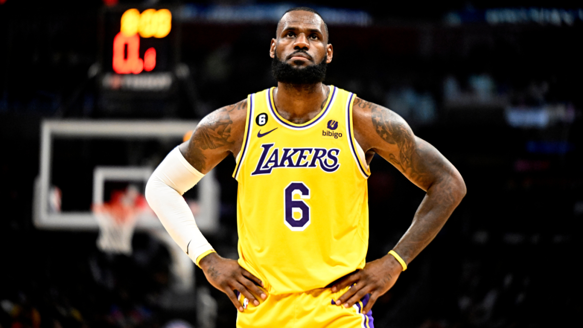 LeBron James Plans To Gift No. 23 To Anthony Davis, Will Wear No. 6  In  2021-22 : r/lakers