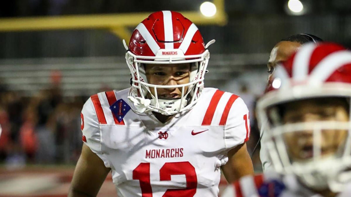 Mater Dei vs. JSerra Catholic preview, game tracker, updates Get high