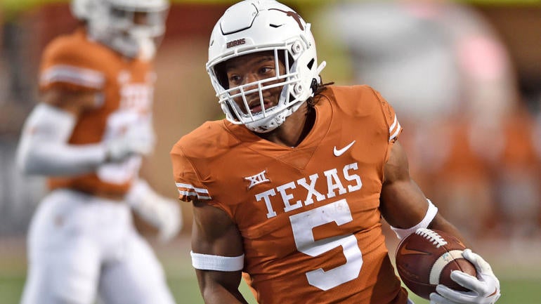getty-bijan-robinson-texas-pregame.jpg