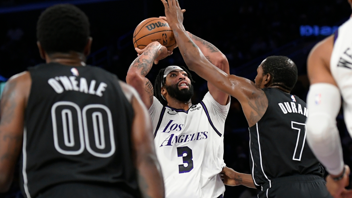 AD helps Lakers get bounce-back win in return vs. Nets