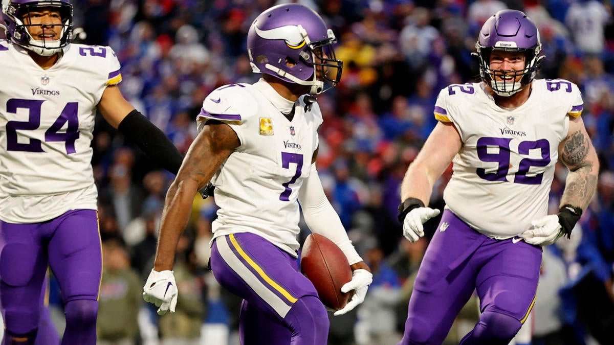 Vikings' Patrick Peterson called his game-winning OT interception of Josh  Allen: 'I am going to go pick this' 