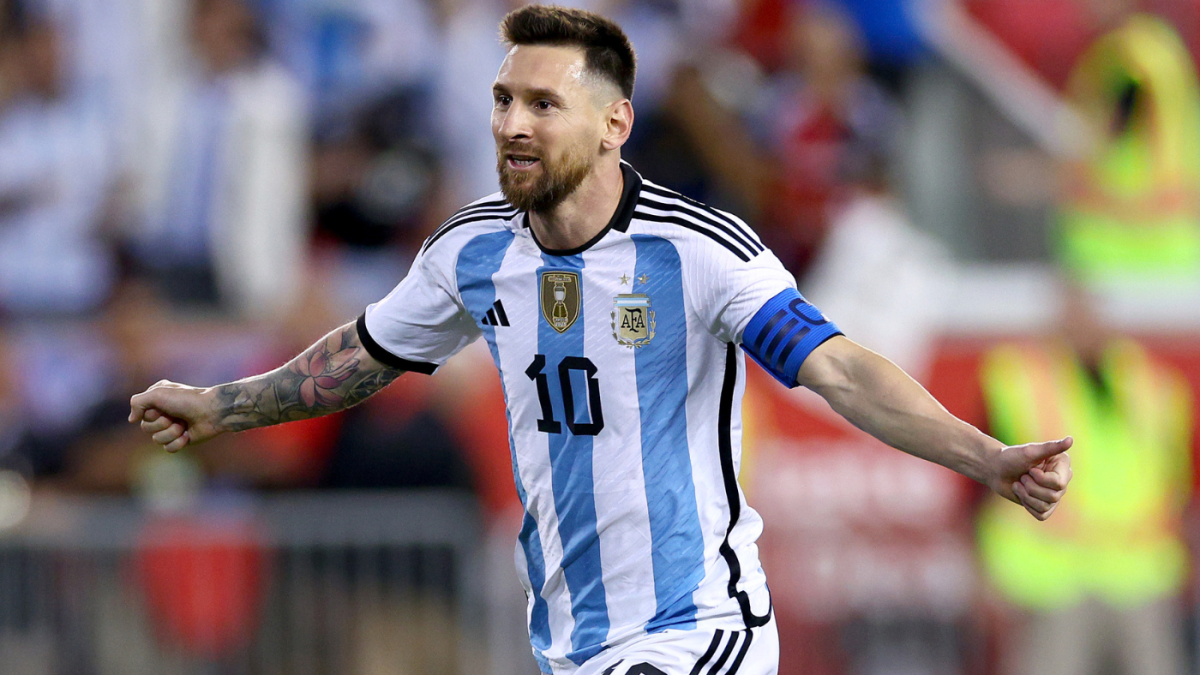 2022 FIFA World Cup predictions, score picks for every game: Lionel Messi  and Argentina's path to glory 