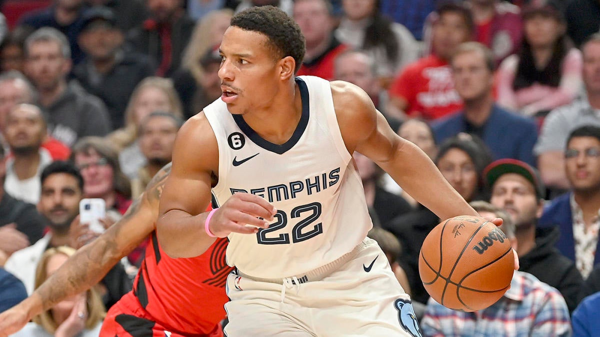 Desmond Bane was ready to square up his teammates after they crashed his  postgame interview 😂 How fun is this Grizzlies team?