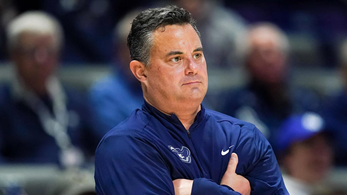 Dribble Handoff Sean Miller, Jamie Dixon among snubs from college
