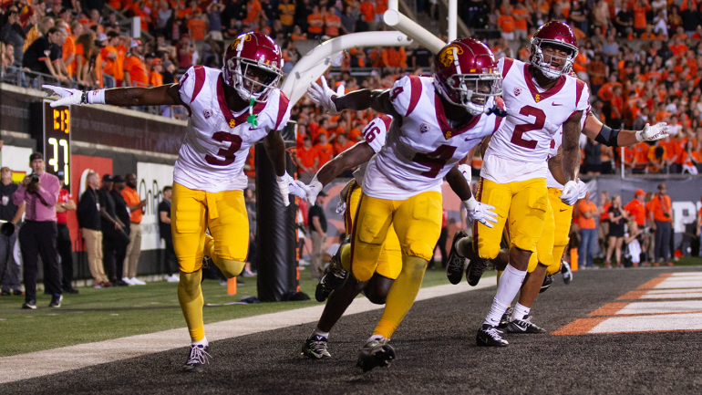 usc-caleb-williams-jordan-addison-white-g.png