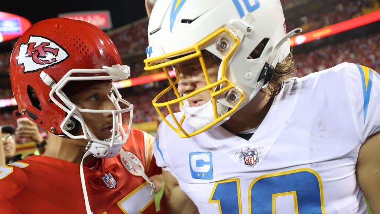 Los Angeles Chargers v Kansas City Chiefs