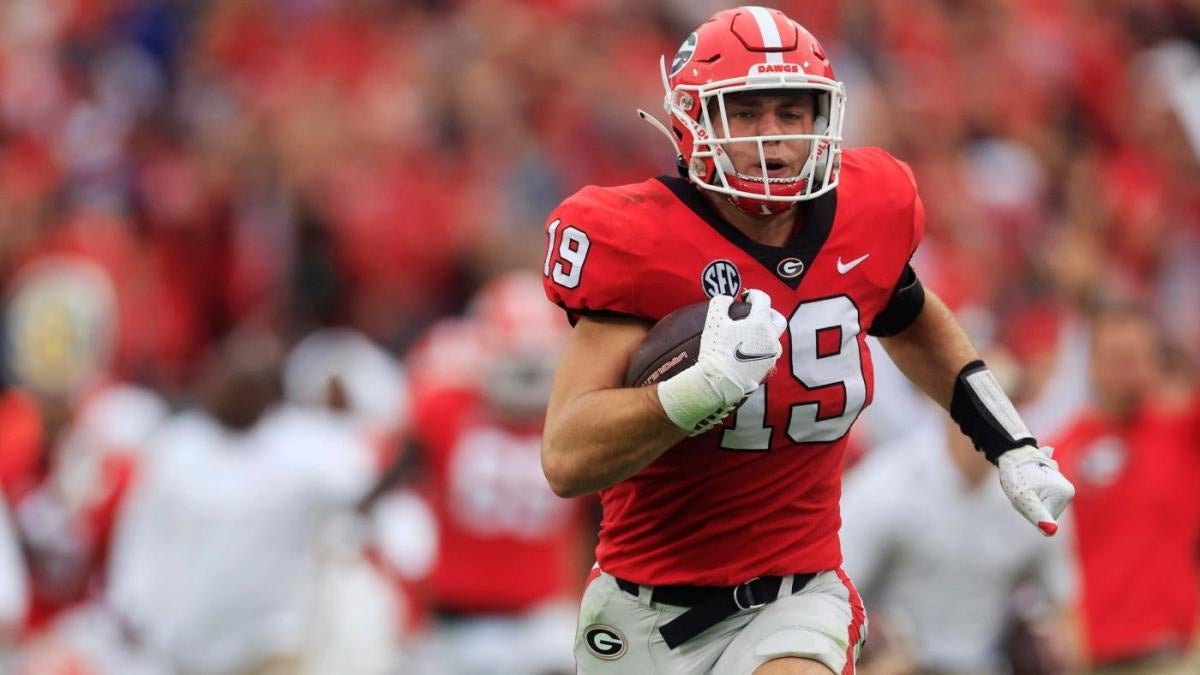 Georgia Bulldogs defeat Ohio State Buckeyes to advance to the College  Football Playoff Championship