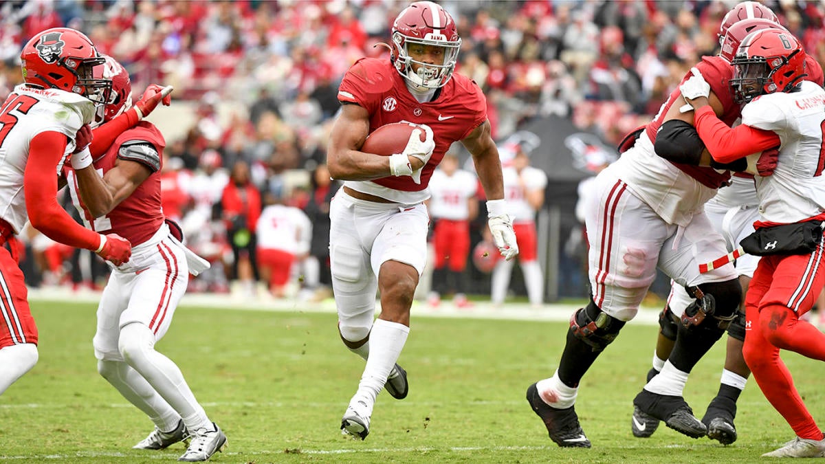 Alabama vs. Arkansas odds, spread, line: 2023 college football picks, Week 7 predictions by proven model