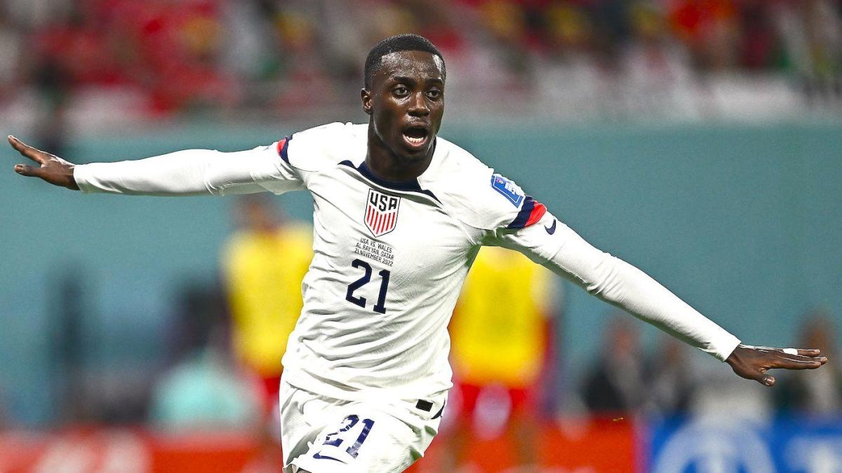 Tim Weah Scores Usmnt S First World Cup Goal Since 14 Thanks To Brilliant Christian Pulisic Assist Cbssports Com