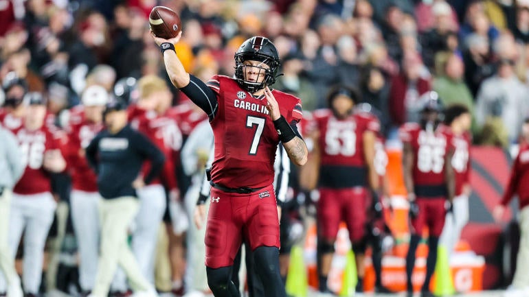 NCAA Football: Tennessee at South Carolina