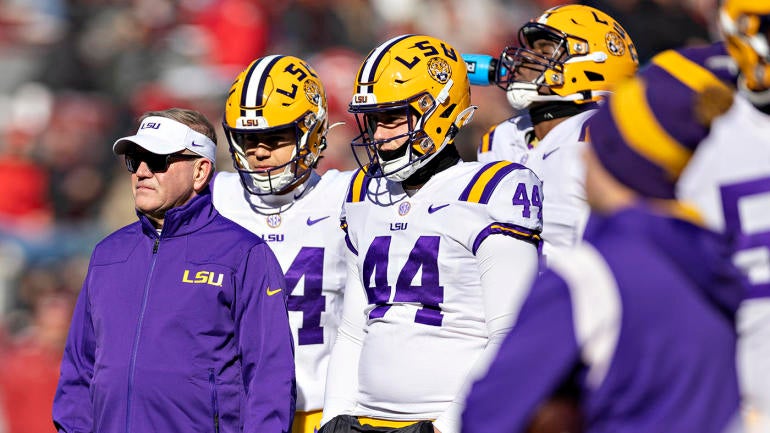 LSU v Arkansas