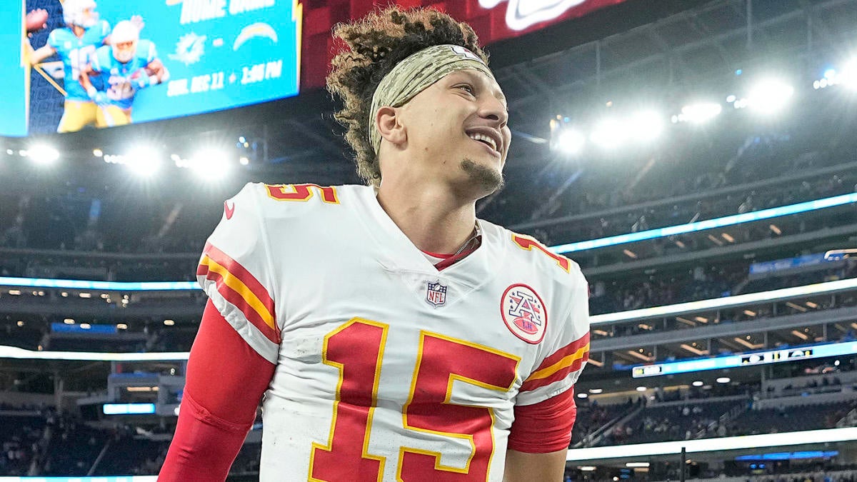 Las Vegas Raiders 29-30 Kansas City Chiefs: Patrick Mahomes throws