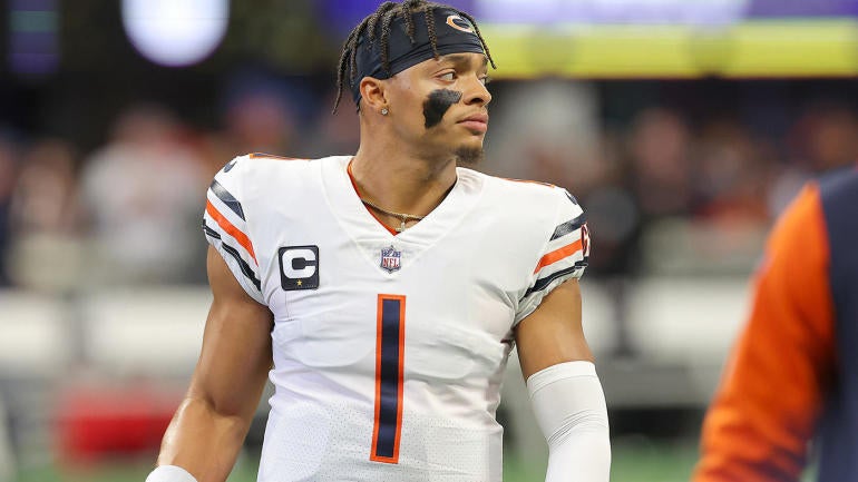 Justin Fields Injury Update: Bears QB Ruled Out Against Jets With ...