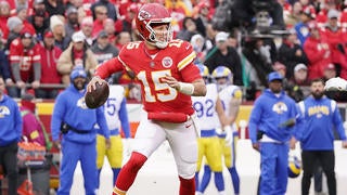 Patrick Mahomes and Dak Prescott Get Unwanted Advice From NFL Fans in  DirecTV Ads