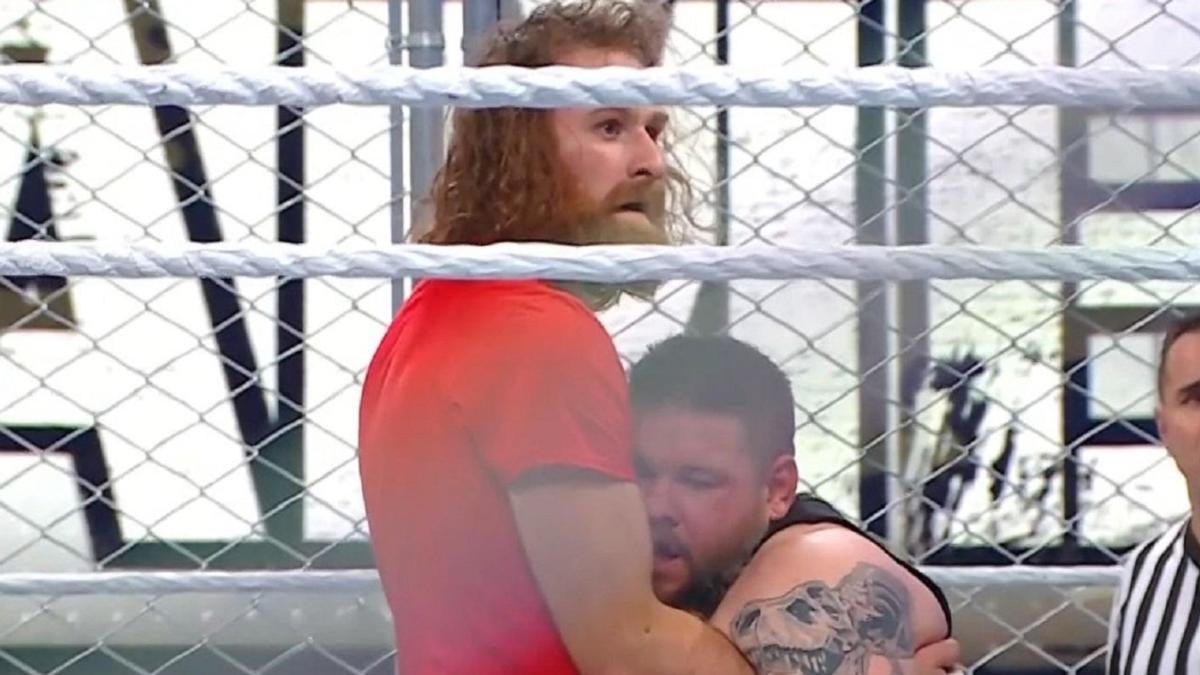 2022 WWE Survivor Series WarGames results recap grades: Sami Zayn turns on Kevin Owens aids The Bloodline – CBS Sports