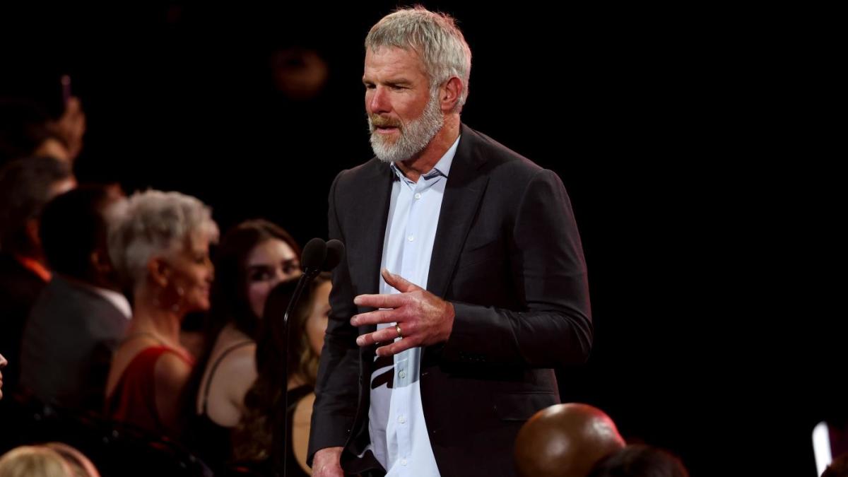 Brett Favre owes Mississippi $600,000 in speaking fees for events he never  attended, officials say