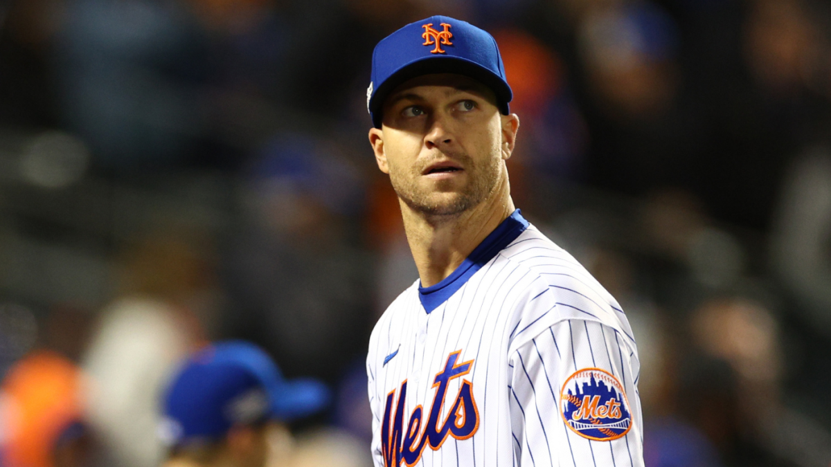 How much would it take for your favorite MLB team to sign record-breaking  Jacob deGrom?