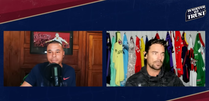 TOPSHOT-FBL-WC-2022-MATCH34-IRI-USA