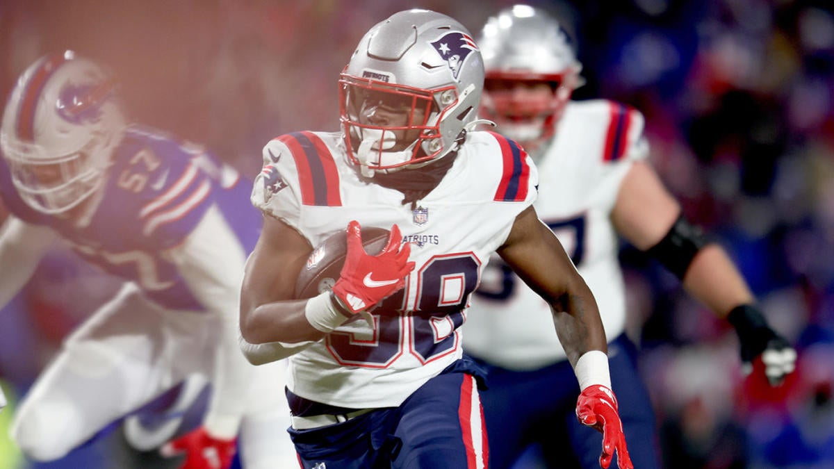 Game Predictions: Expert picks for Patriots at Bills