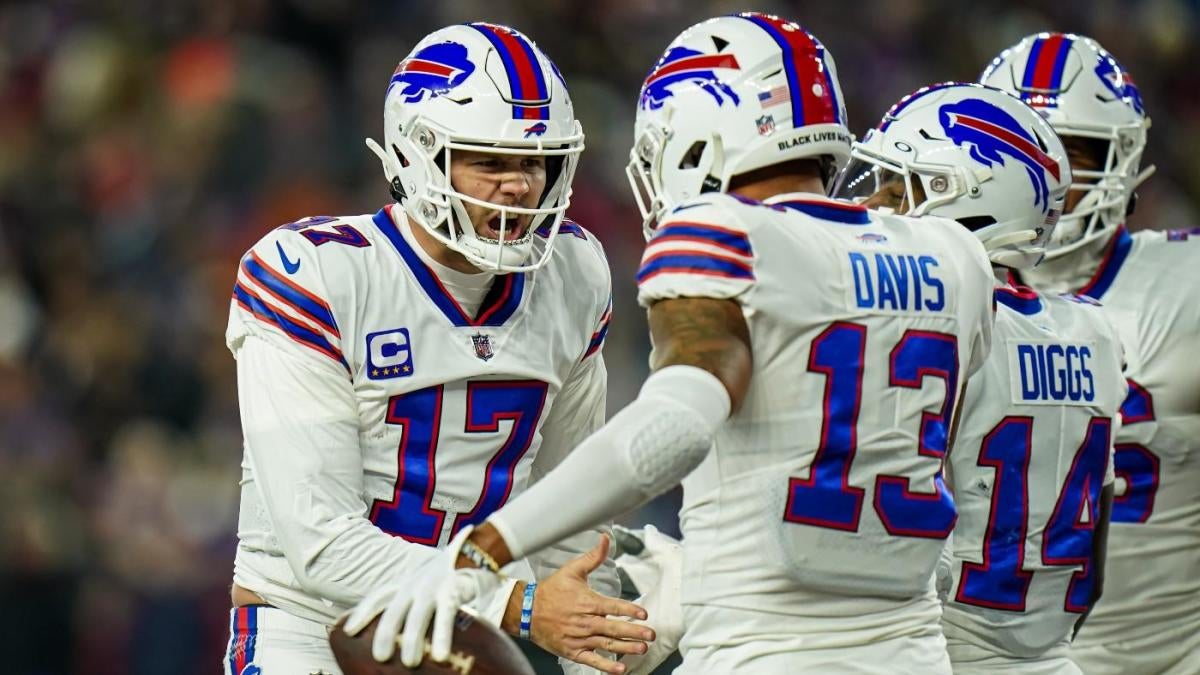 Fantasy Half-PPR Rankings Week 17: Devin Singletary, Gabe Davis