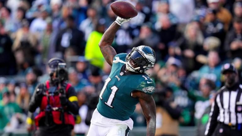 A.J. Brown By The Numbers: Eagles' WR Set To Have Best First Season For ...