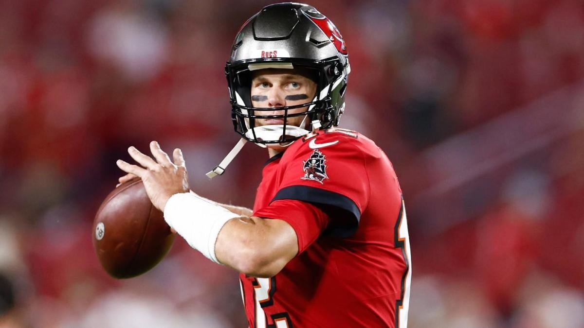 NFL Week 16 Best Bets For Christmas: Santa Brady shows out