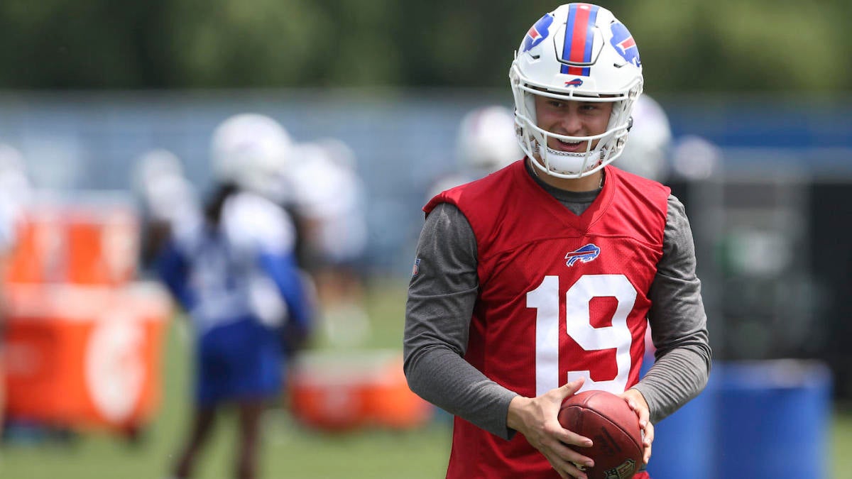 Buffalo Bills release punter Matt Araiza