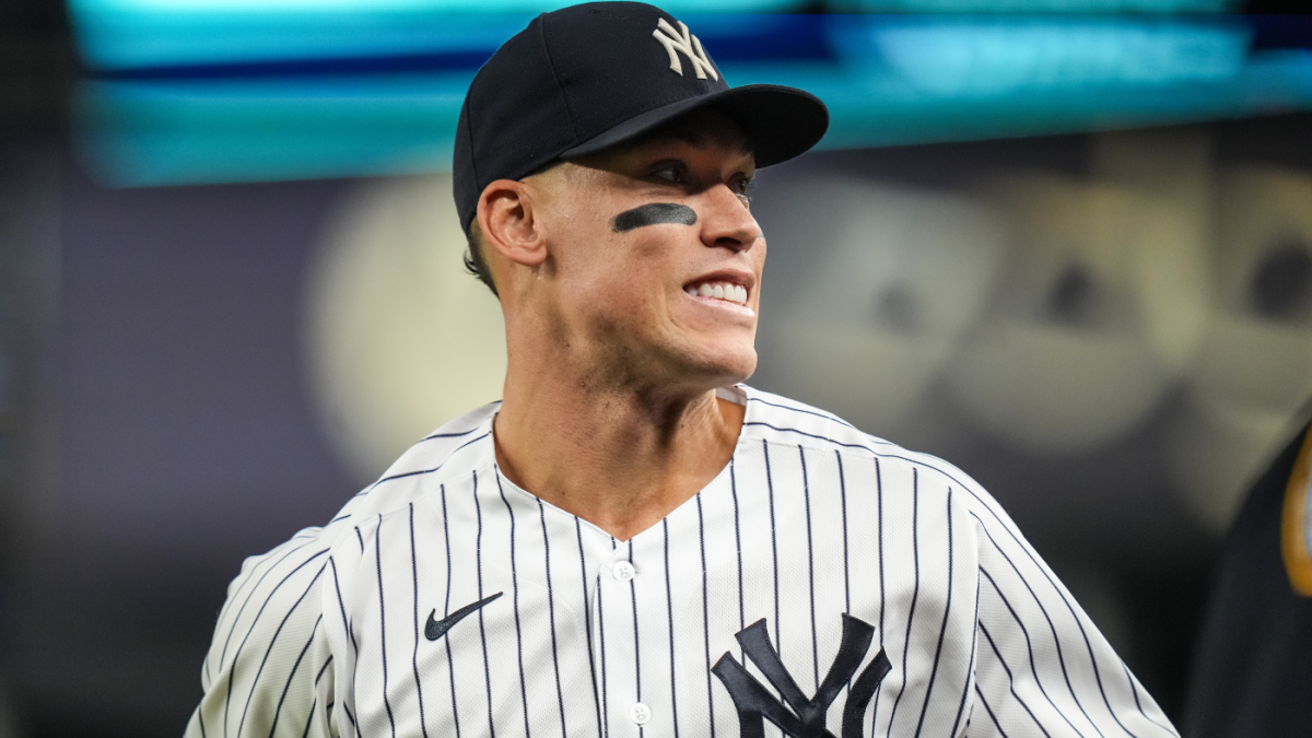MLB rumors: Live updates as Aaron Judge stays with Yankees; Xander Bogaerts, ...